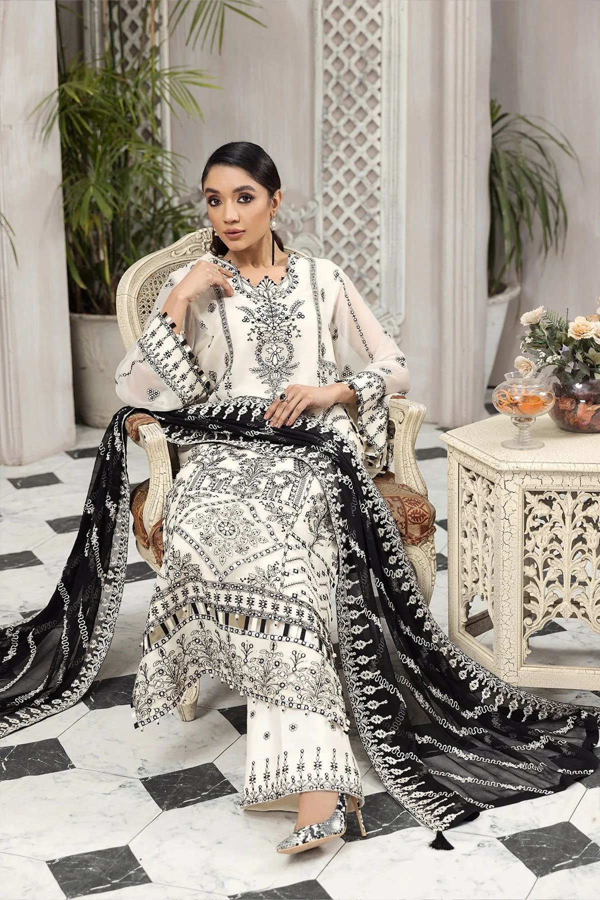 Alizeh Ik Dastaan Embroidered Chiffon Collection – Pasbaan