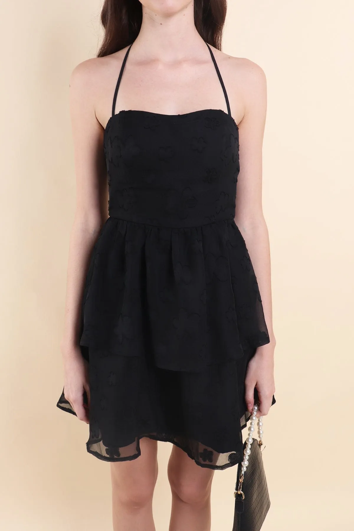 AMARIS PADDED HALTER DRESS IN BLACK