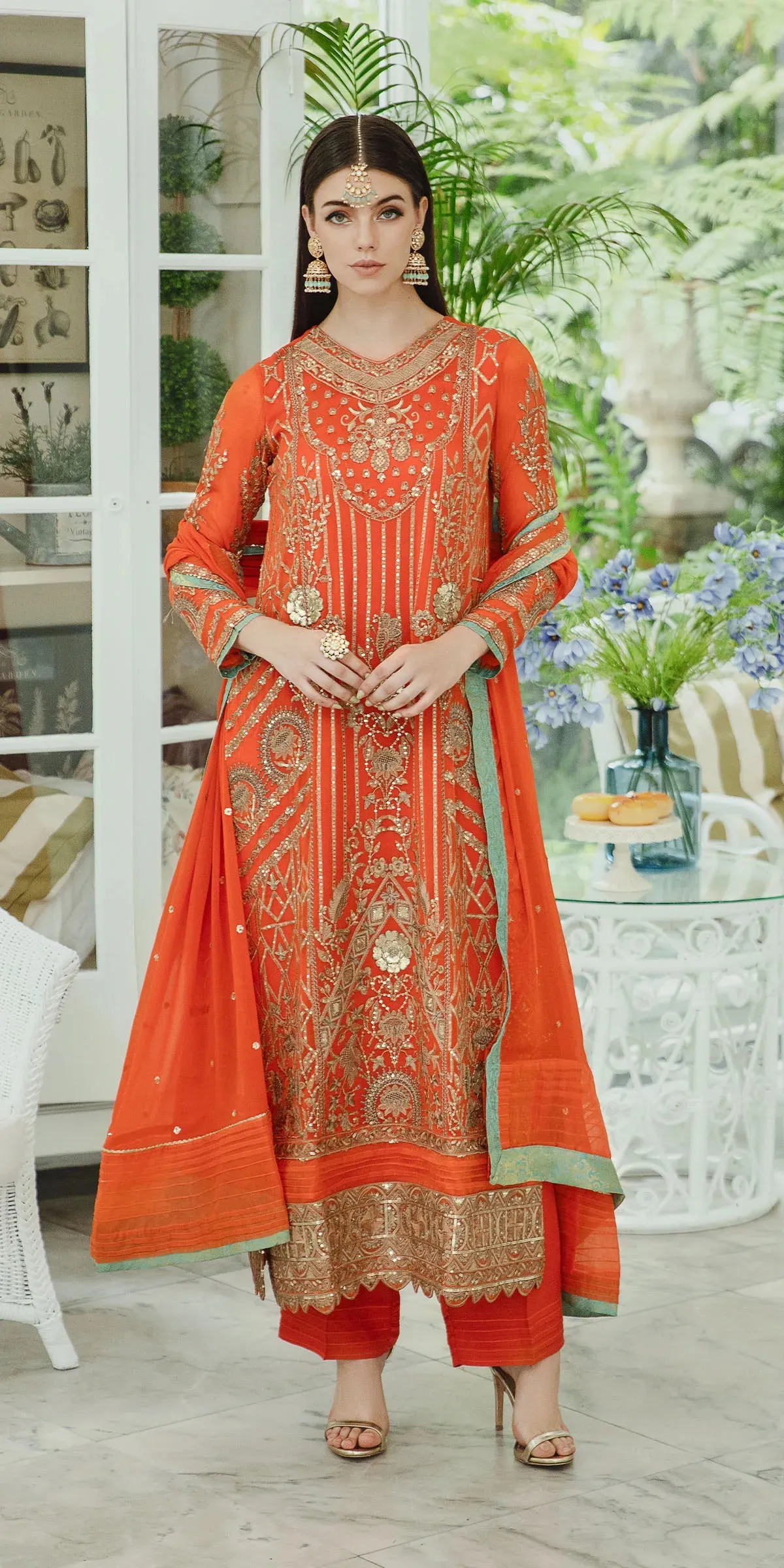 Freesia Intira Luxury Formals – MINA (W23-509)