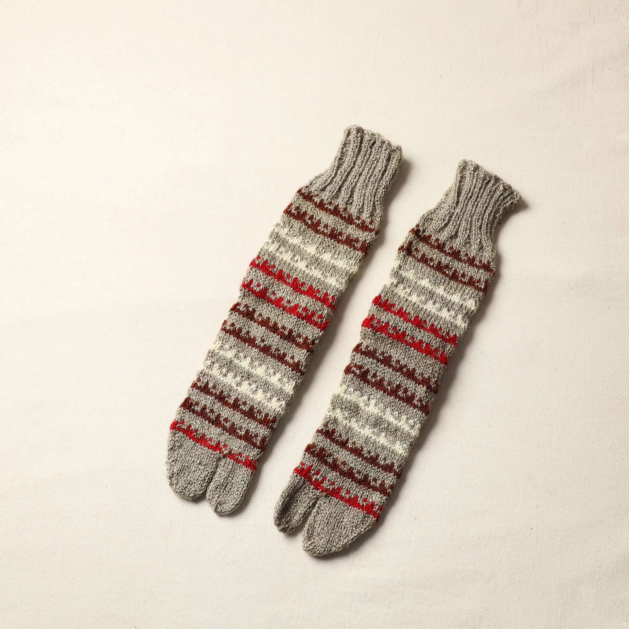 Grey - Kumaun Hand Knitted Woolen Socks (Adult) 64