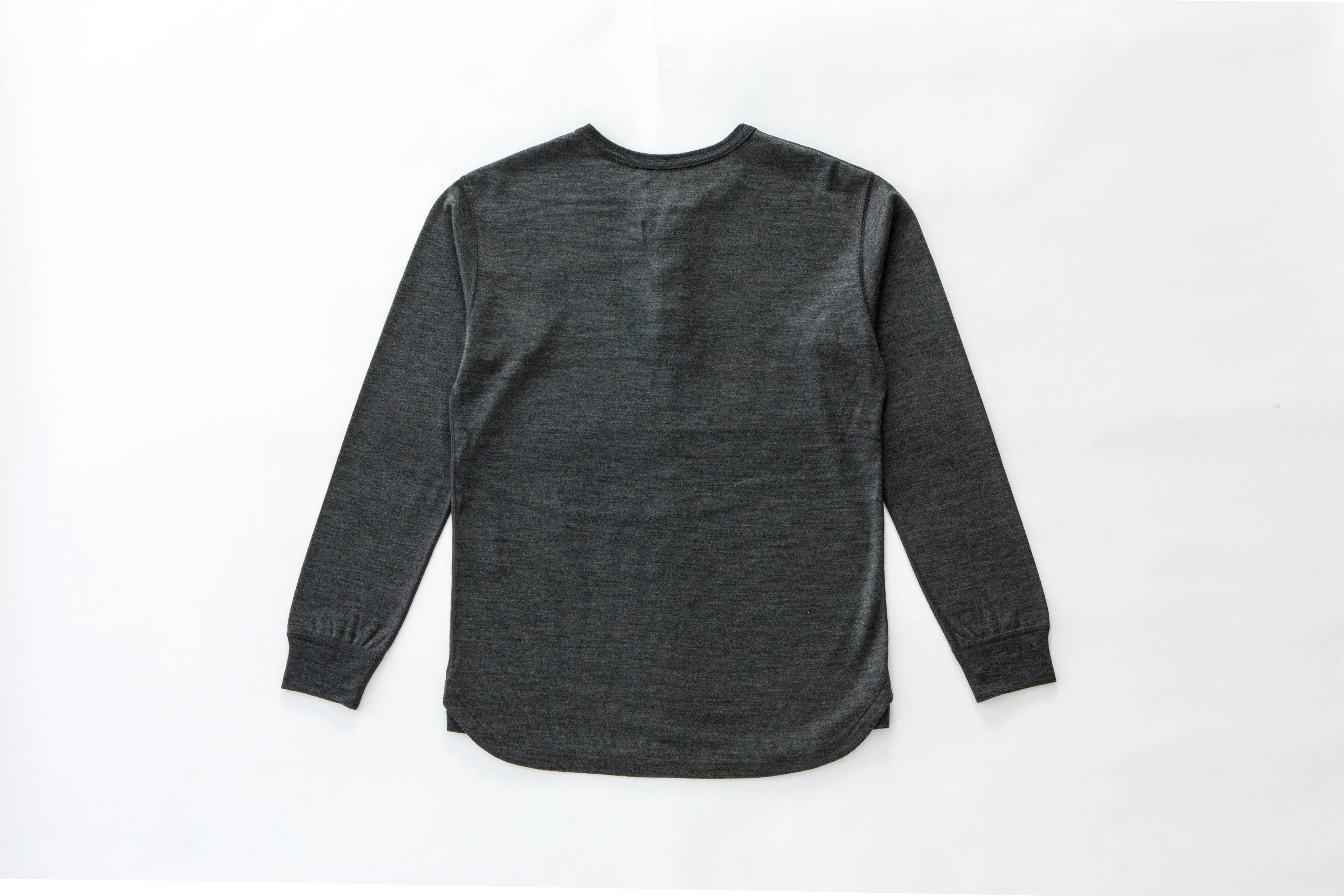 "Legrasse" Long-Sleeve Merino Henley - Grey