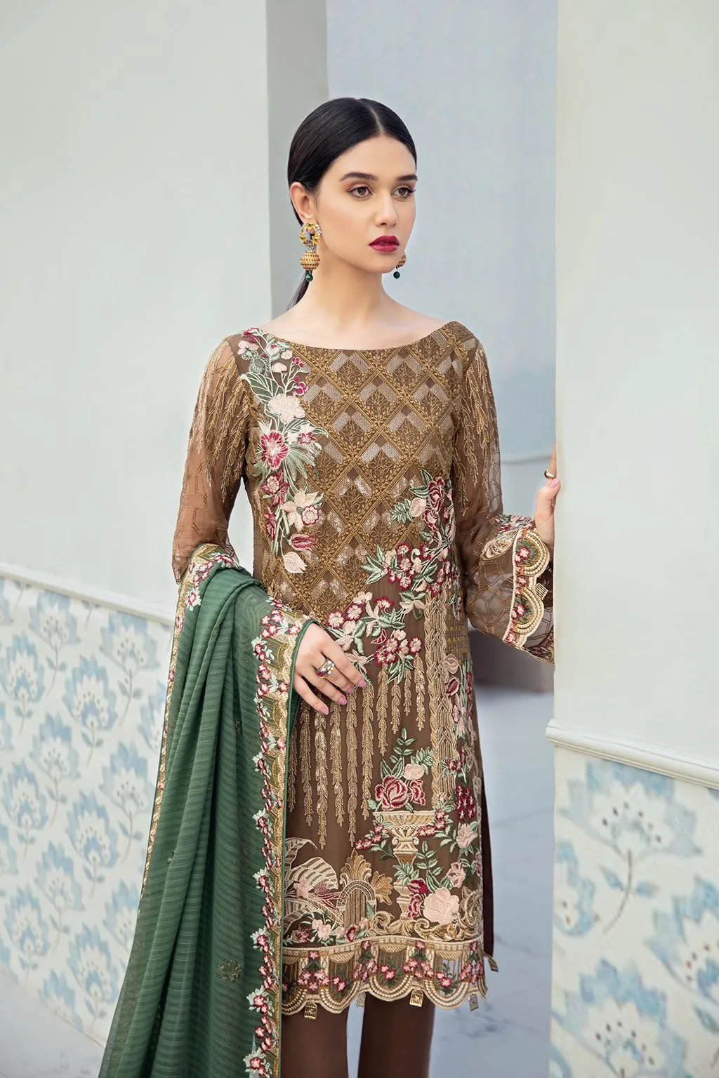 Ramsha Rangoon Chiffon Collection 2020 – D-610