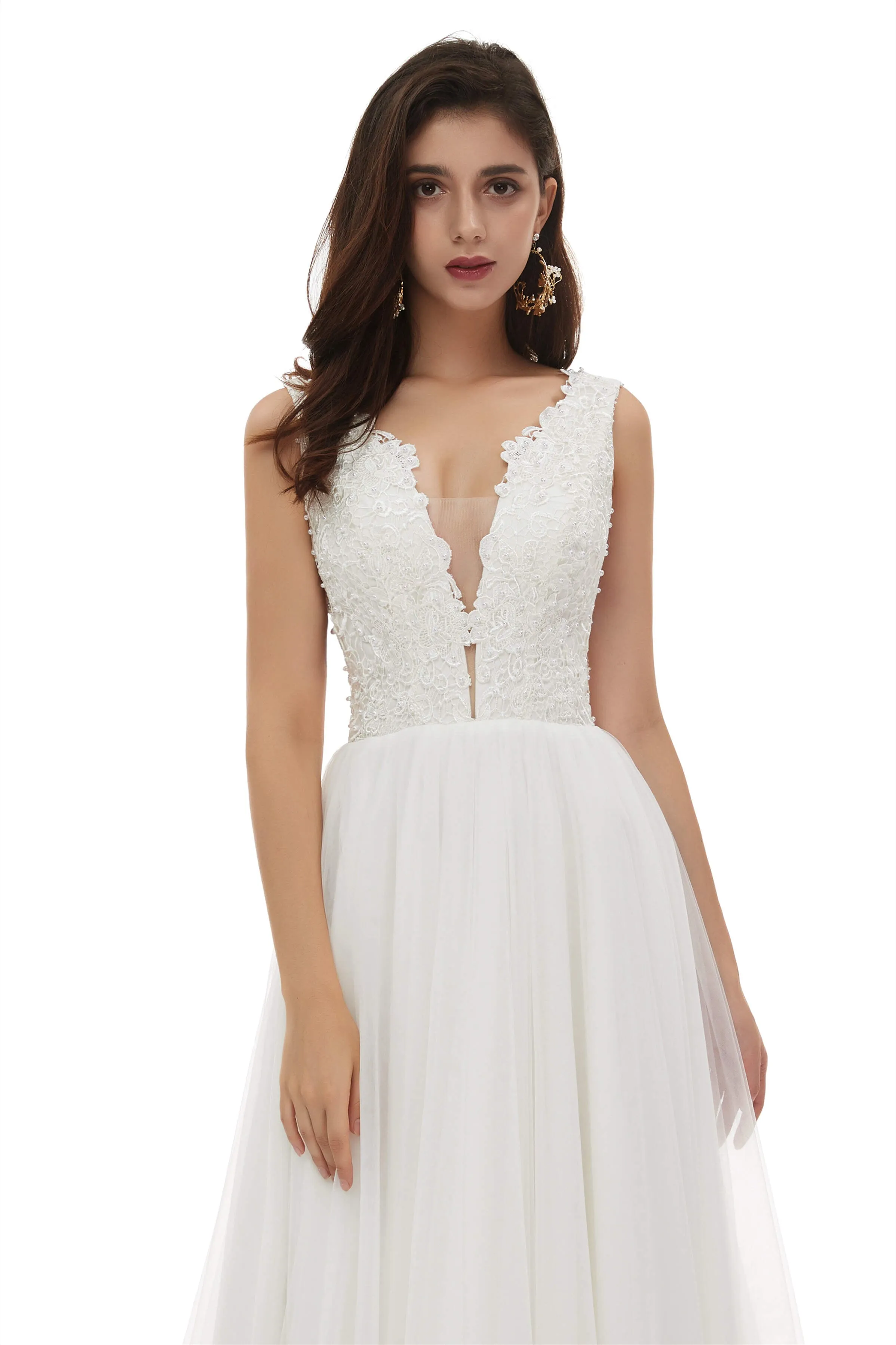 V-Neck Beaded Lace Beaded Applique Tulle Wedding Dresses