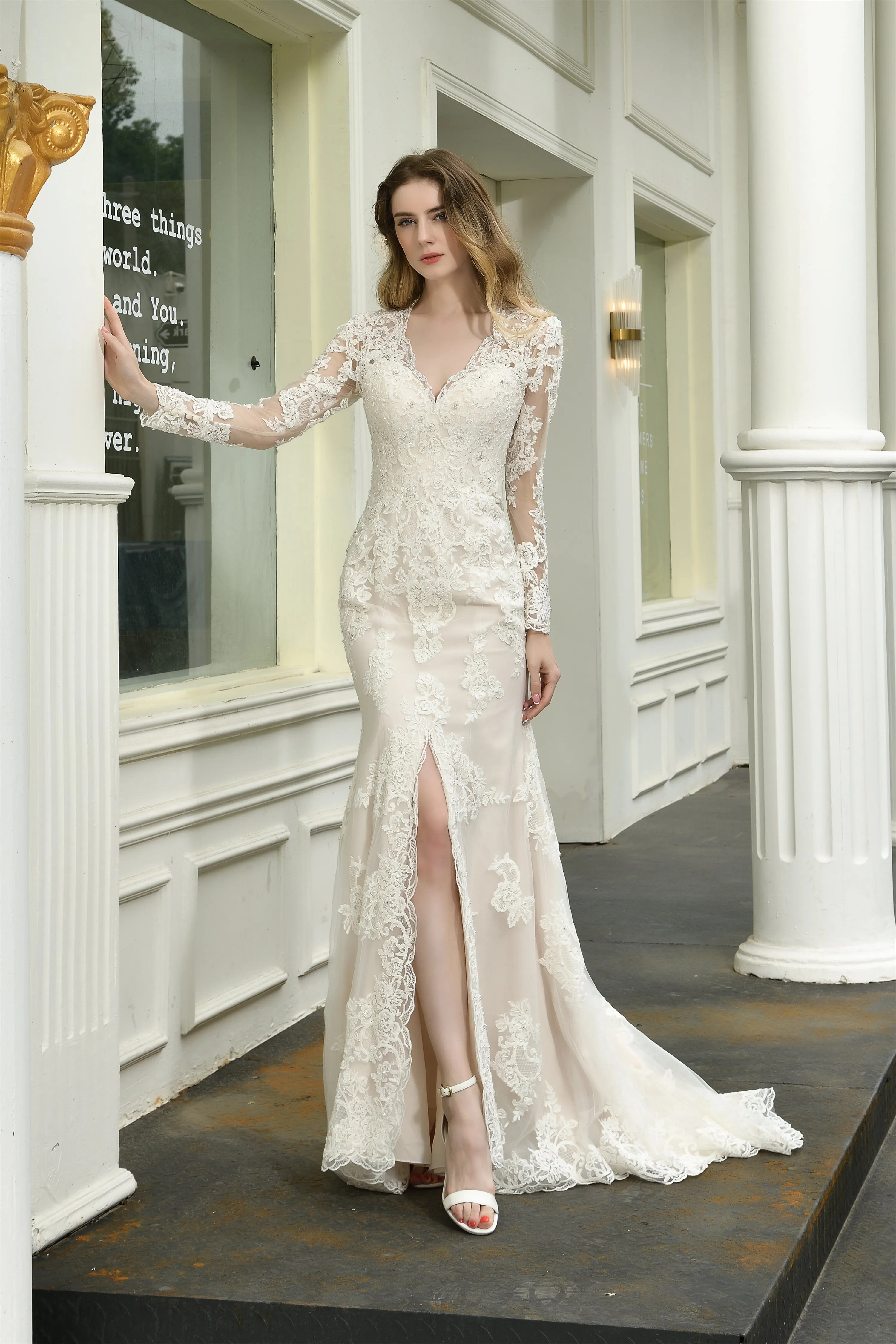 V-Neck High Split Long Sleeves Lace Wedding Dresses With Court Train